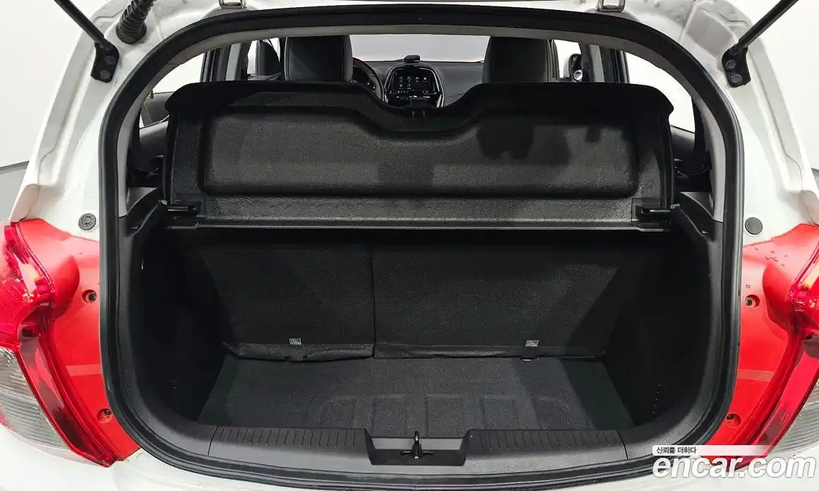 Chevrolet Spark 2019 1.0 автомат (гидро), фото 28