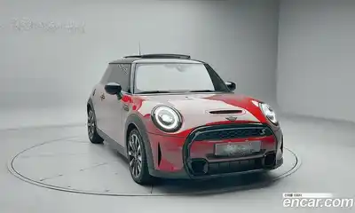 Mini Cooper, 2023, 17 043 км