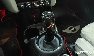 Mini Cooper 2023 2.0 автомат (гидро), миниатюра 9