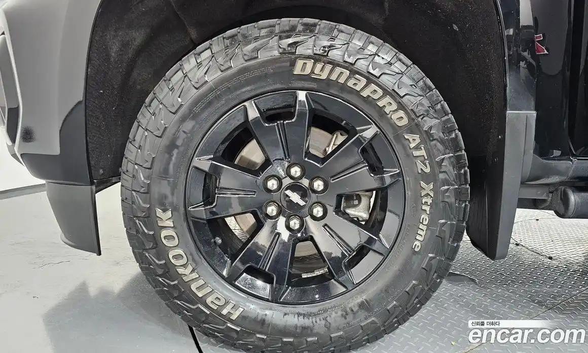 Chevrolet Colorado 2021 3.6 автомат (гидро), фото 5