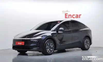 Tesla Model Y 2026 0.2 автомат (гидро), миниатюра 1 Tesla Model Y 2026 0.2 автомат (гидро), миниатюра 1