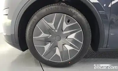 Tesla Model Y 2026 0.2 автомат (гидро), миниатюра 5 Tesla Model Y 2026 0.2 автомат (гидро), миниатюра 5