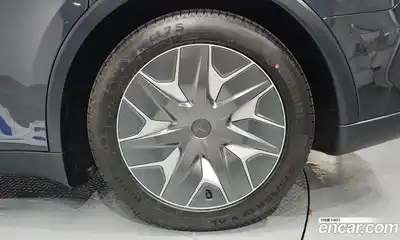 Tesla Model Y 2026 0.2 автомат (гидро), миниатюра 7 Tesla Model Y 2026 0.2 автомат (гидро), миниатюра 7
