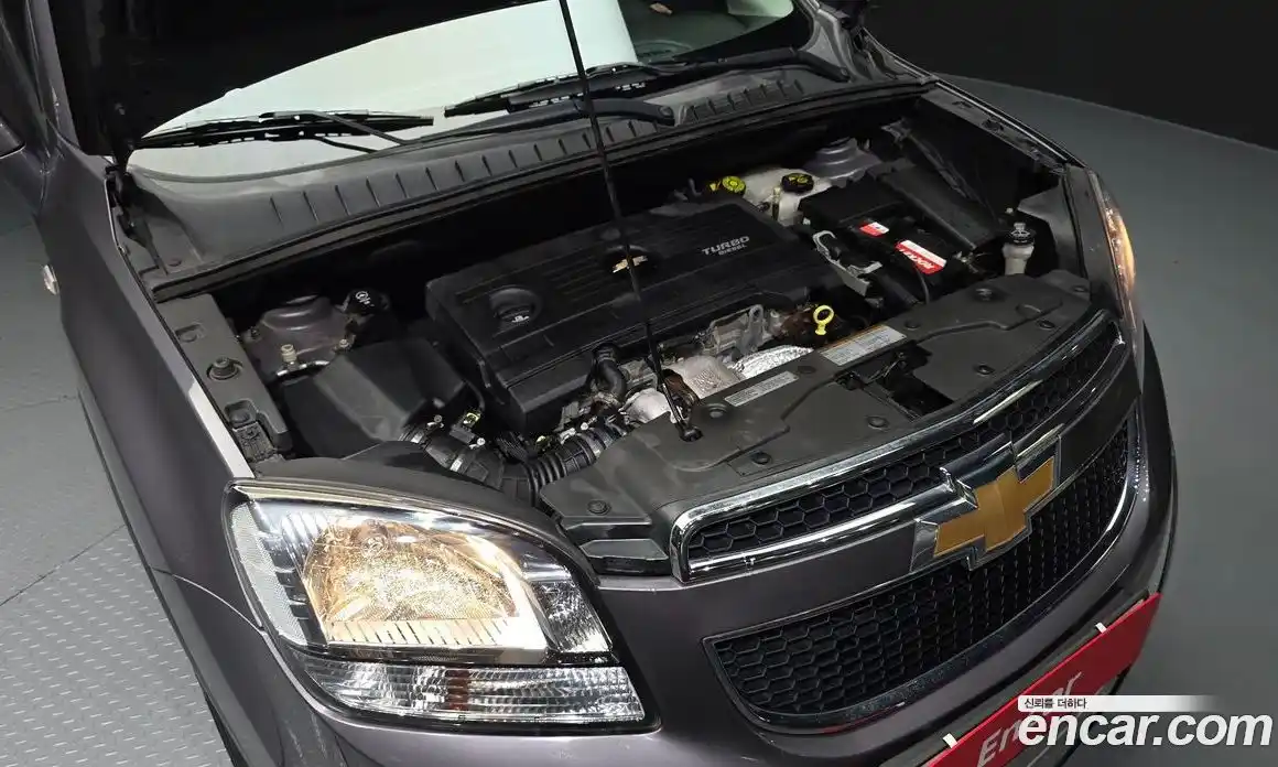 Chevrolet Orlando 2011 2.0 автомат (гидро), фото 6