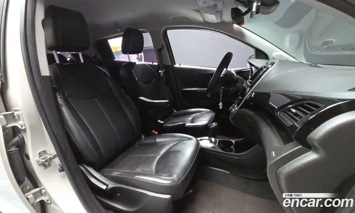 Chevrolet Spark 2017 1.0 автомат (гидро), фото 12