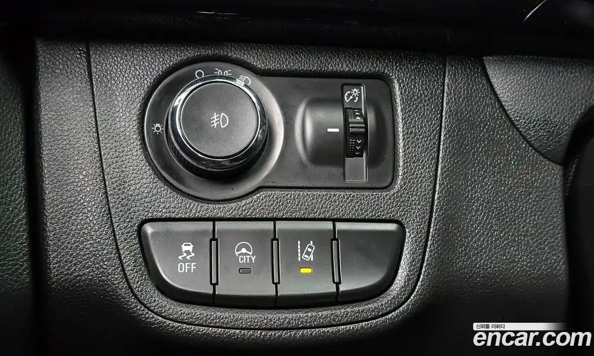 Chevrolet Spark 2017 1.0 автомат (гидро), фото 16
