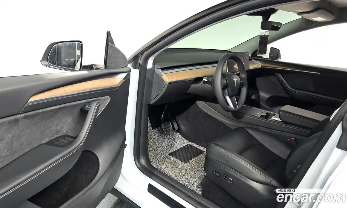 Tesla Model Y 2023 0.2 автомат (гидро), фото 13 Tesla Model Y 2023 0.2 автомат (гидро), фото 13