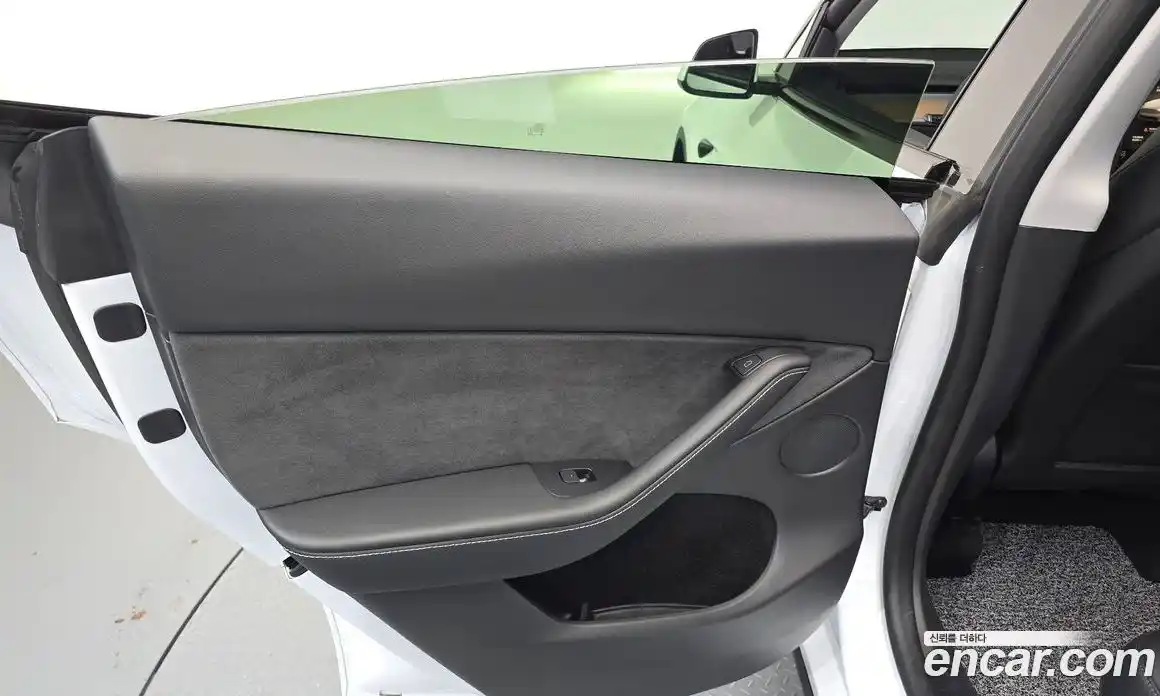 Tesla Model Y 2023 0.2 автомат (гидро), фото 15 Tesla Model Y 2023 0.2 автомат (гидро), фото 15