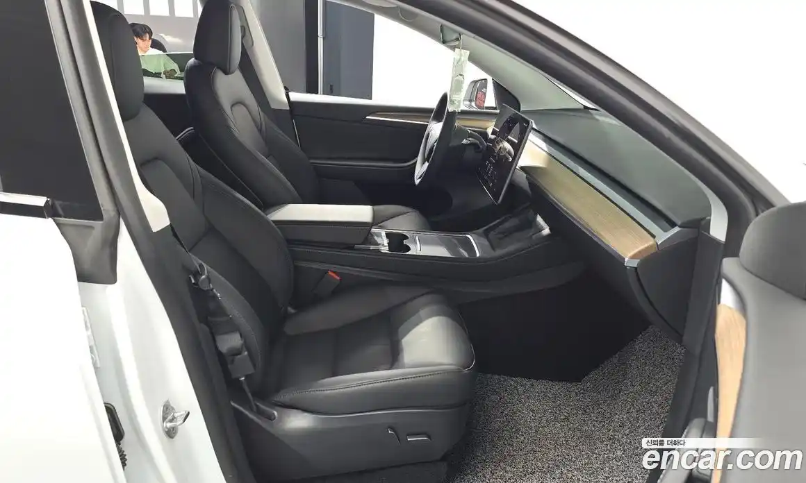 Tesla Model Y 2023 0.2 автомат (гидро), фото 16 Tesla Model Y 2023 0.2 автомат (гидро), фото 16