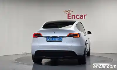 Tesla Model Y 2023 0.2 автомат (гидро), миниатюра 4 Tesla Model Y 2023 0.2 автомат (гидро), миниатюра 4