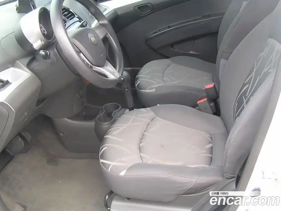 Chevrolet Spark 2013 1.0 автомат (гидро), фото 11