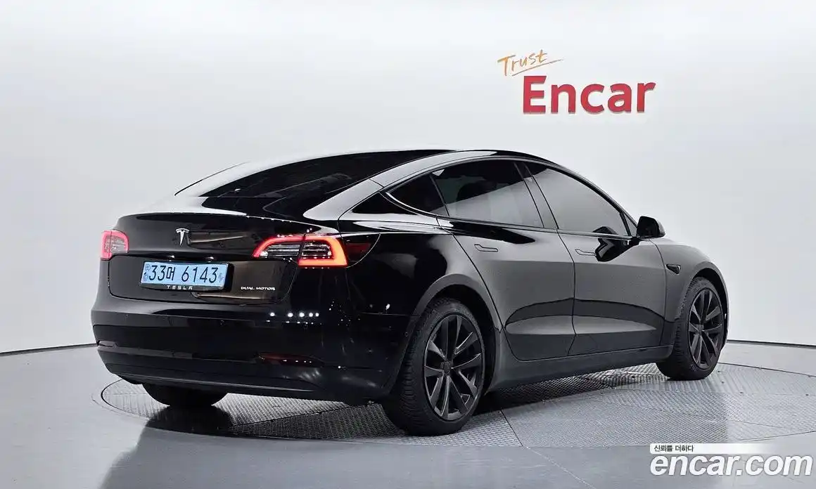 Tesla Model 3 2022 0.2 автомат (гидро), фото 2 Tesla Model 3 2022 0.2 автомат (гидро), фото 2