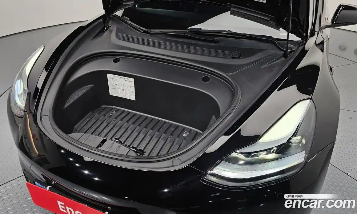 Tesla Model 3 2022 0.2 автомат (гидро), фото 6 Tesla Model 3 2022 0.2 автомат (гидро), фото 6