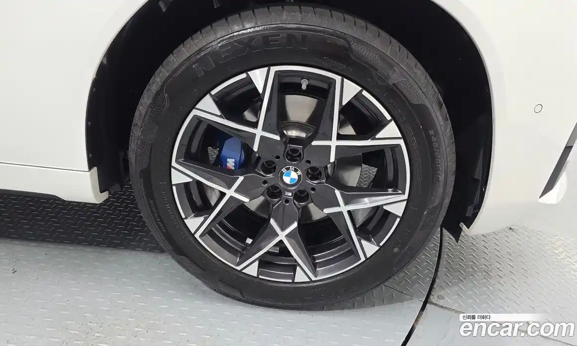 BMW X3 2025 2.0 автомат (гидро), фото 7