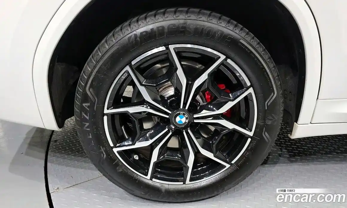 BMW X3 2024 2.0 автомат (гидро), фото 5