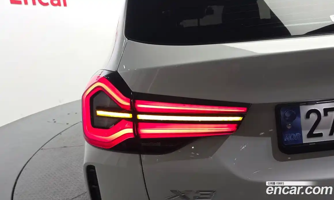 BMW X3 2024 2.0 автомат (гидро), фото 9