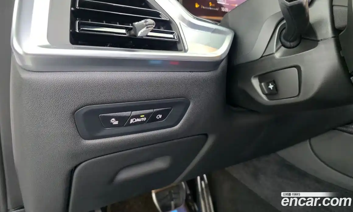 BMW X6 2023 3.0 автомат (гидро), фото 28
