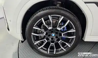 BMW X6 2023 3.0 автомат (гидро), миниатюра 5