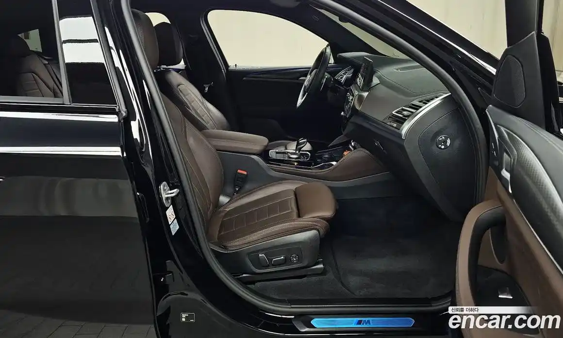 BMW X4 2024 2.0 автомат (гидро), фото 16