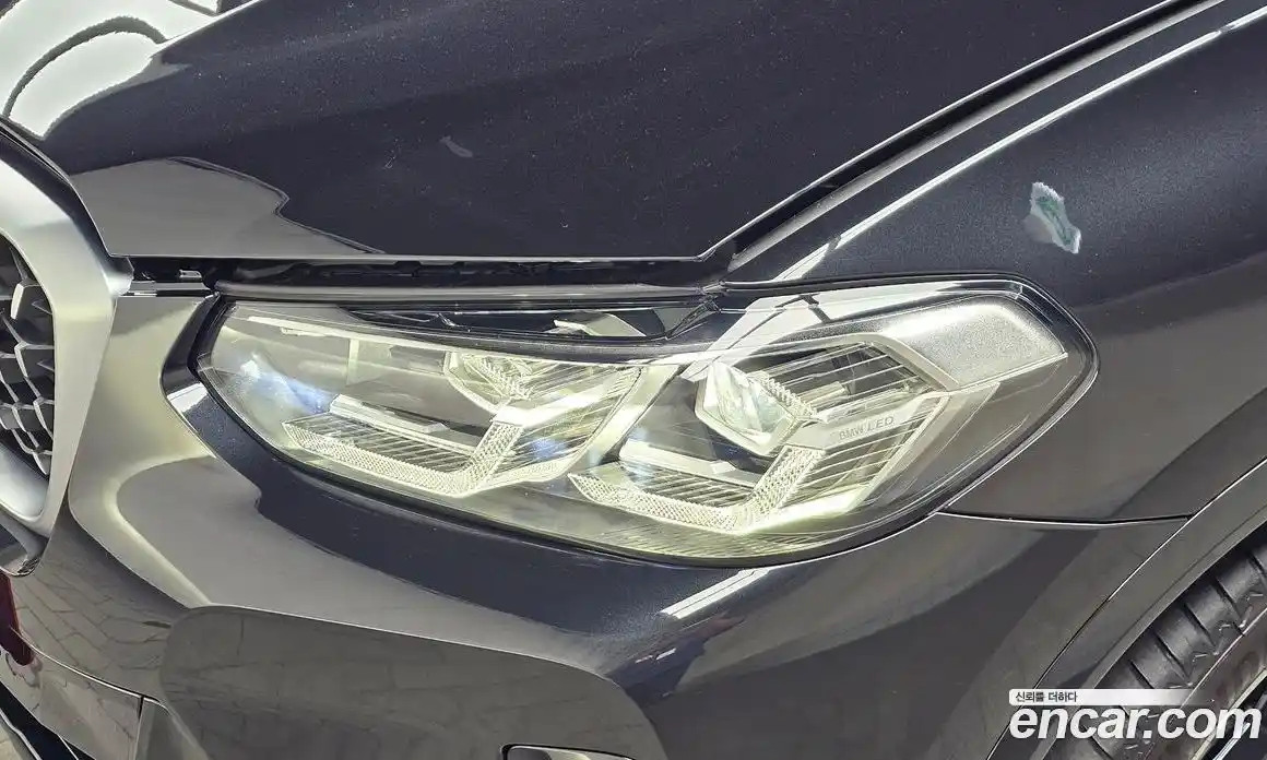 BMW X4 2024 2.0 автомат (гидро), фото 8