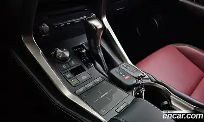 Lexus NX 2018 2.5 автомат (гидро), миниатюра 9 Lexus NX 2018 2.5 автомат (гидро), миниатюра 9