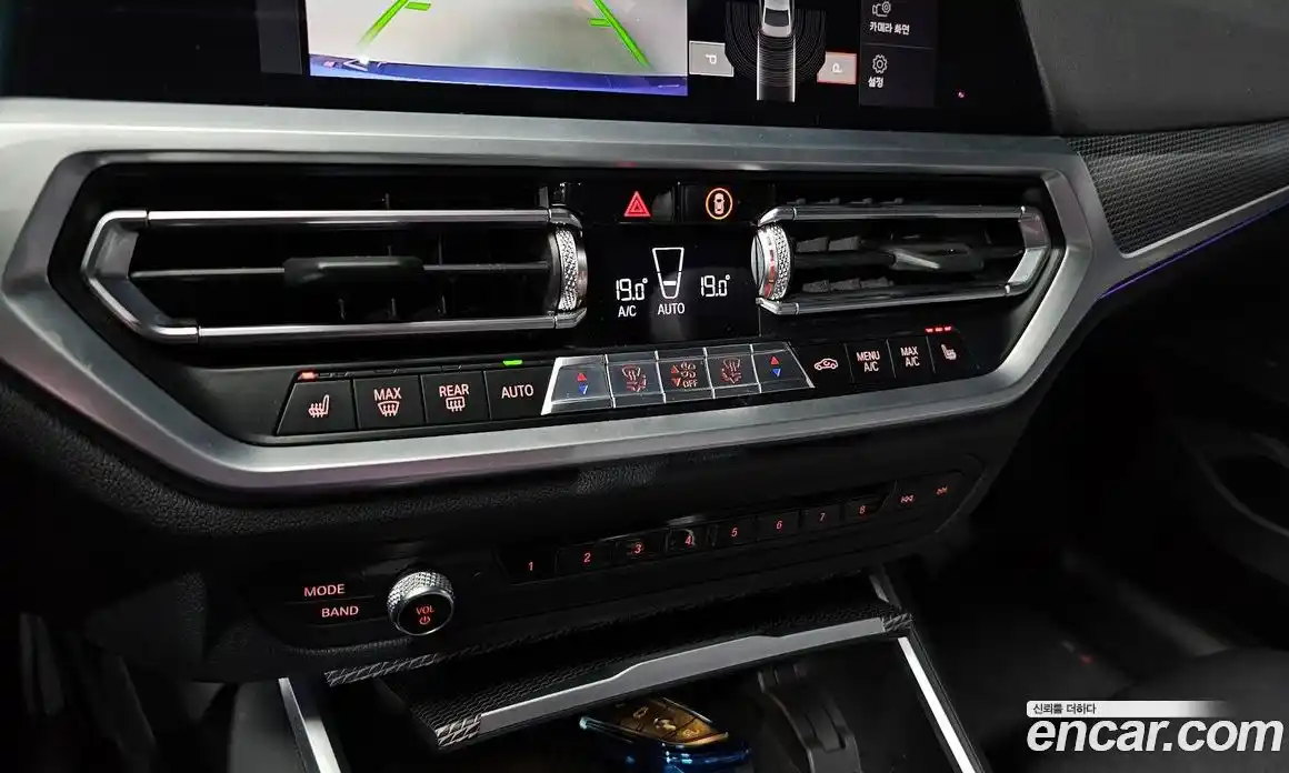 BMW 3 серия 2019 2.0 автомат (гидро), фото 28
