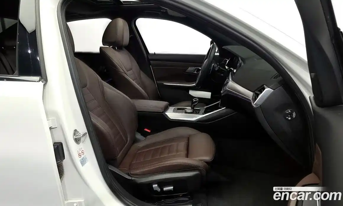 BMW 3 серия 2021 2.0 автомат (гидро), фото 16