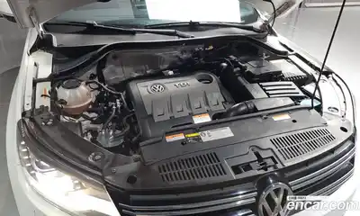 Volkswagen Tiguan 2015 2.0 автомат (гидро), миниатюра 6