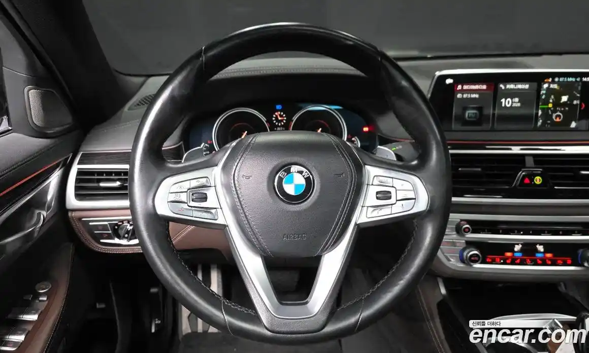 BMW 7 серия 2017 3.0 автомат (гидро), фото 19