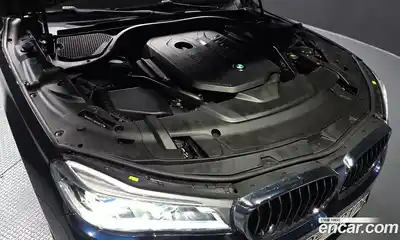 BMW 7 серия 2017 3.0 автомат (гидро), миниатюра 6