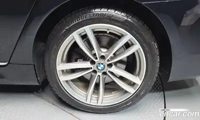 BMW 7 серия 2017 3.0 автомат (гидро), миниатюра 7