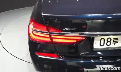 BMW 7 серия 2017 3.0 автомат (гидро), миниатюра 9