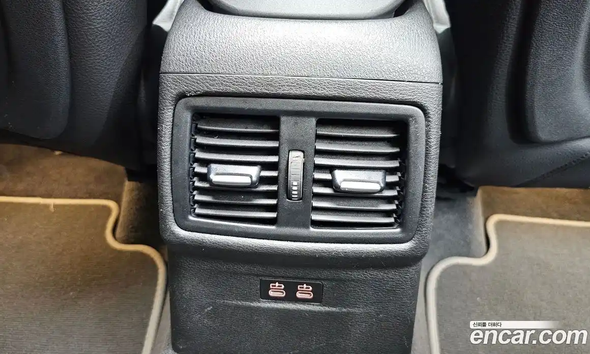 BMW X1 2022 2.0 автомат (гидро), фото 18