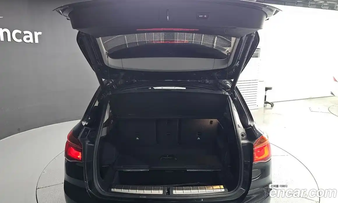 BMW X1 2022 2.0 автомат (гидро), фото 20