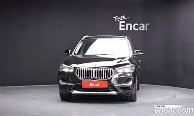 BMW X1 2022 2.0 автомат (гидро), миниатюра 3