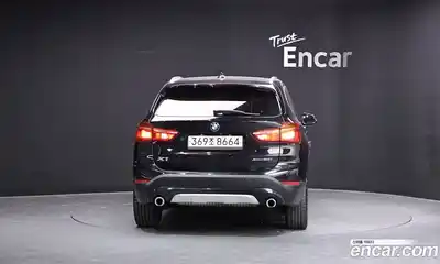 BMW X1 2022 2.0 автомат (гидро), миниатюра 4