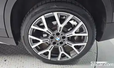BMW X1 2022 2.0 автомат (гидро), миниатюра 5