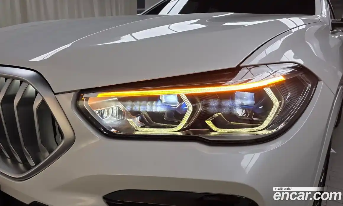 BMW X6 2021 3.0 автомат (гидро), фото 8