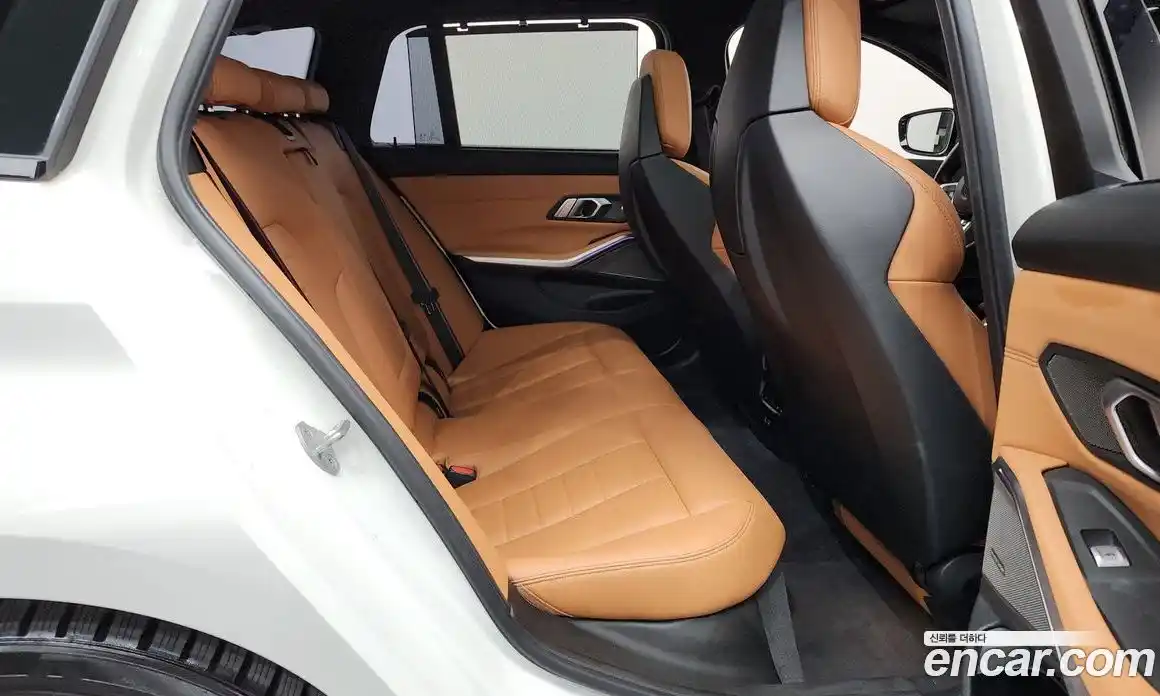 BMW 3 серия 2021 3.0 автомат (гидро), фото 16