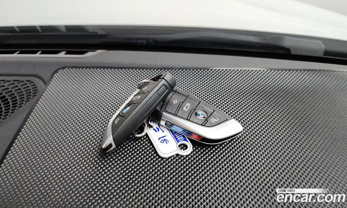 BMW 3 серия 2021 3.0 автомат (гидро), фото 21