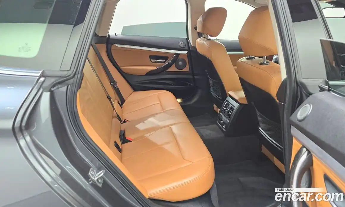 BMW 3 серия 2019 2.0 автомат (гидро), фото 17