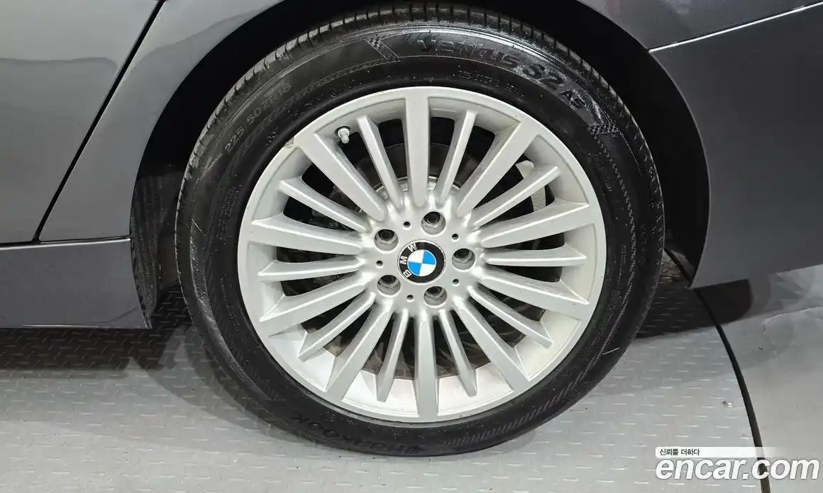 BMW 3 серия 2019 2.0 автомат (гидро), фото 7