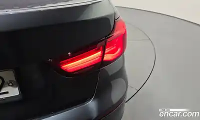 BMW 3 серия 2019 2.0 автомат (гидро), миниатюра 9