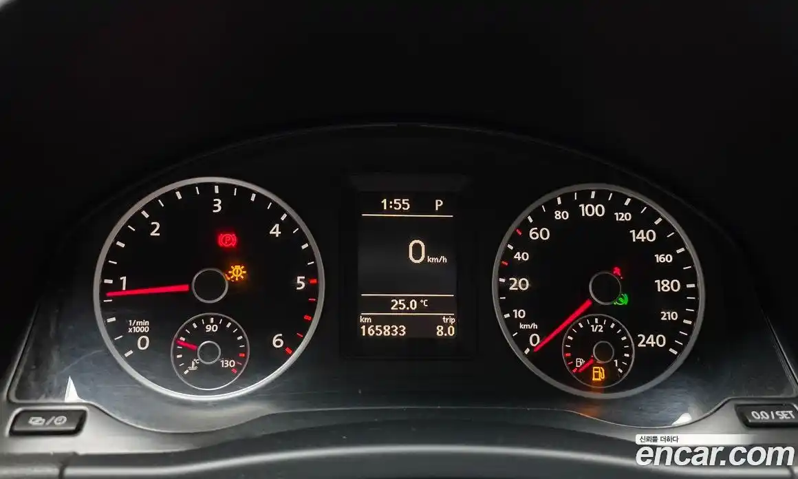 Volkswagen Tiguan 2014 2.0 автомат (гидро), фото 8