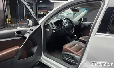 Volkswagen Tiguan 2014 2.0 автомат (гидро), миниатюра 10