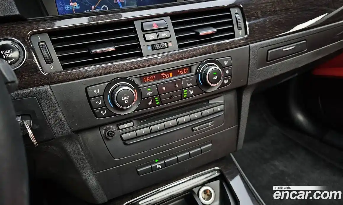 BMW 3 серия 2010 3.0 автомат (гидро), фото 18