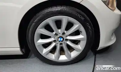 BMW 3 серия 2010 3.0 автомат (гидро), миниатюра 5