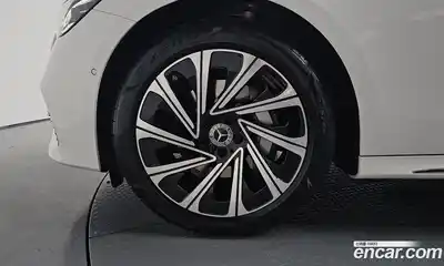 Mercedes-Benz E-Class 2026 2.0 автомат (гидро), миниатюра 4