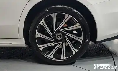 Mercedes-Benz E-Class 2026 2.0 автомат (гидро), миниатюра 6