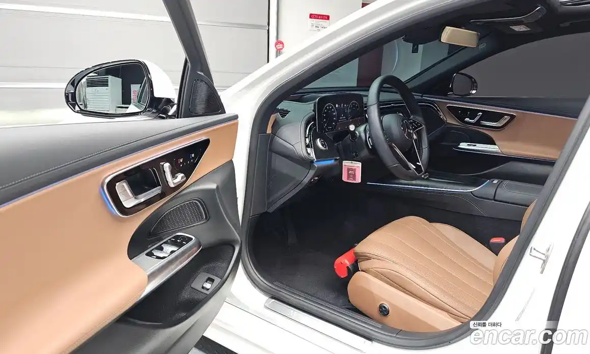 Mercedes-Benz E-Class 2025 2.0 автомат (гидро), фото 13